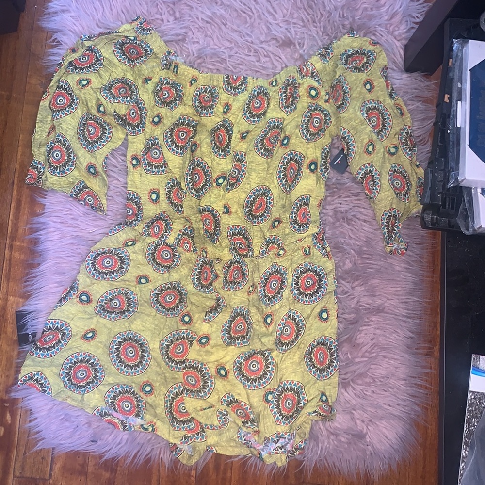 Yellow pattern bodysuit - Picture 2 of 10